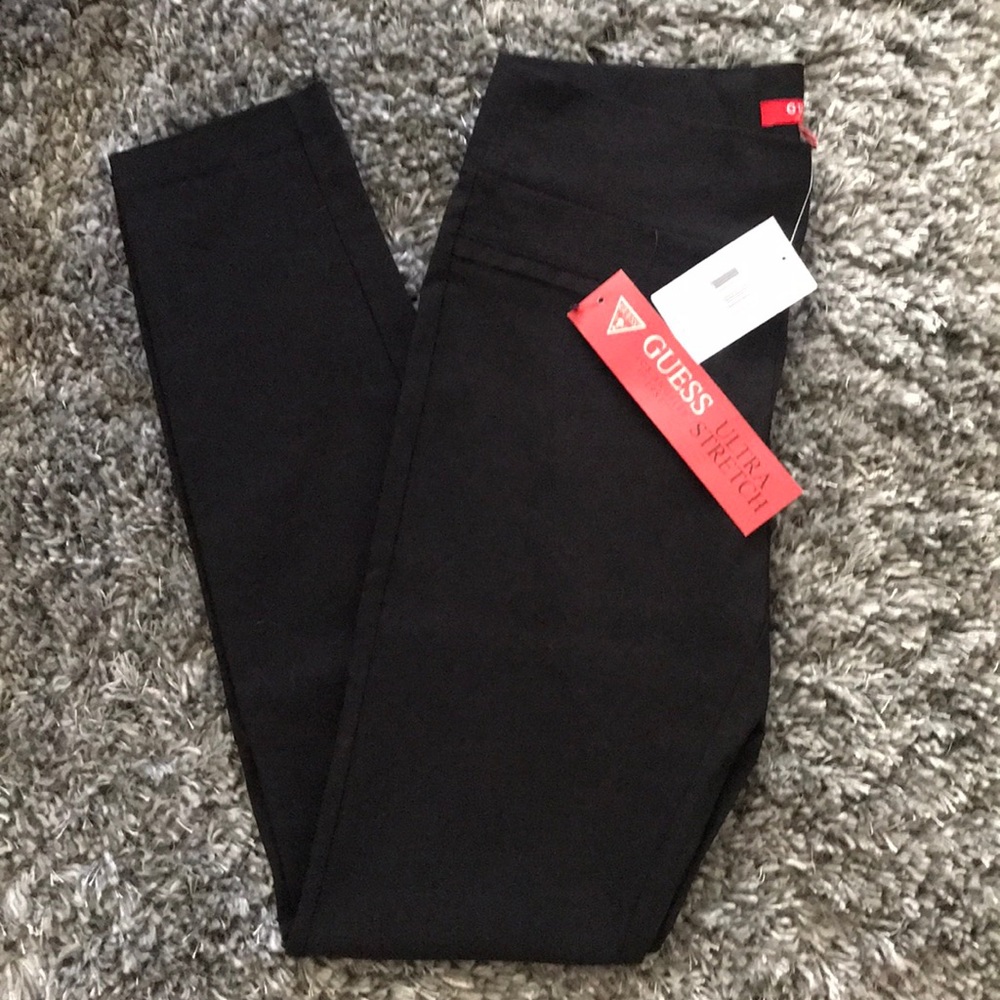 NWT Guess pull-on pants